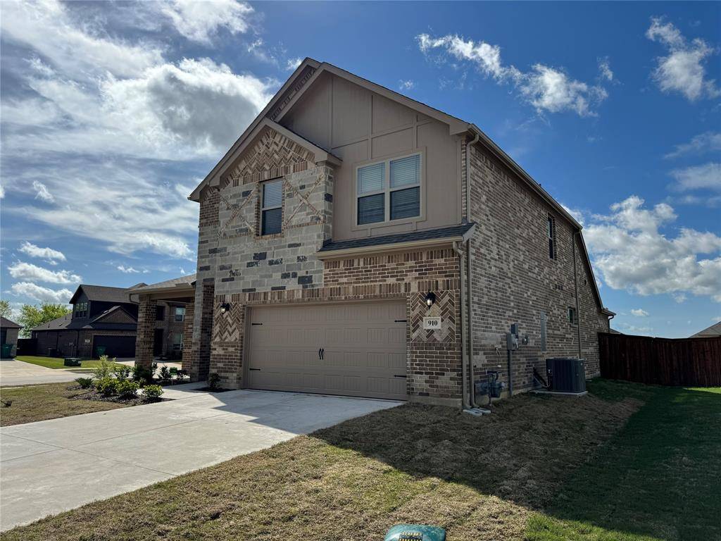 Ferris, TX 75125,910 Rosebud Trail