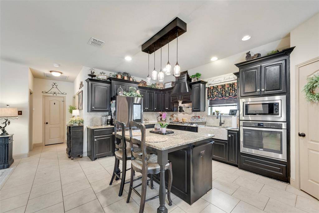 Farmersville, TX 75442,1080 Lester Burt Road