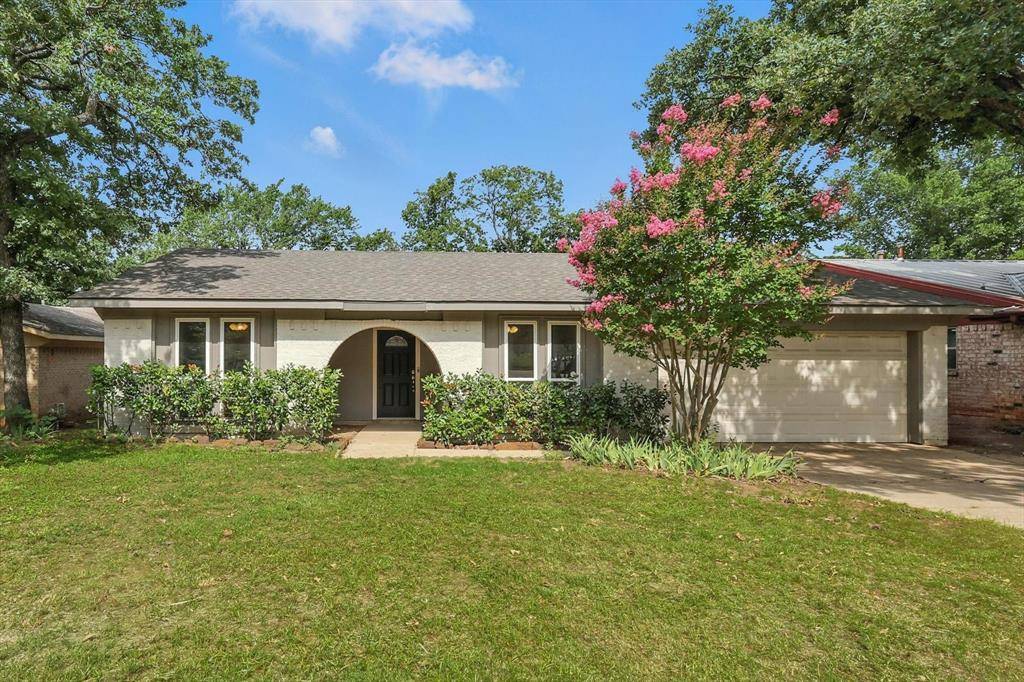 Denton, TX 76205,2102 Jacqueline Drive
