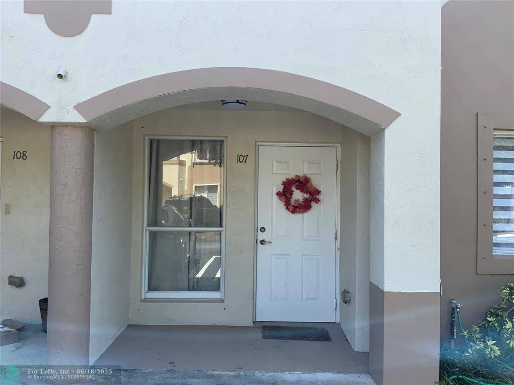 Miami, FL 33173,6646 SW 115th Ct  #107