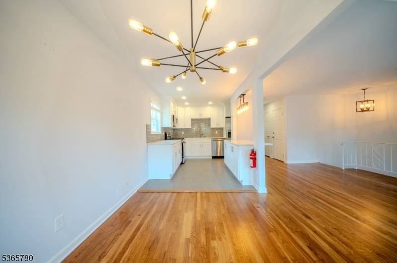 Boonton Town, NJ 07005,25 Cooper Dr #2