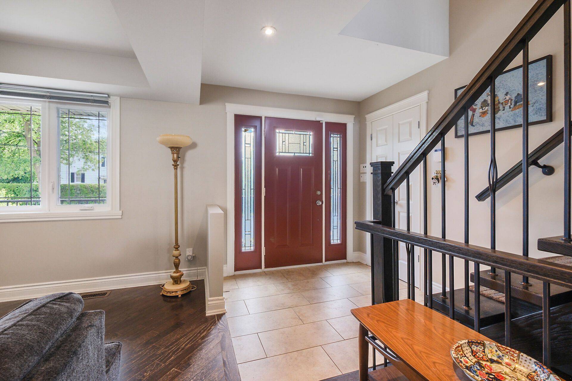 Carlington - Central Park, ON K1Z 5T1,949 Cavan ST
