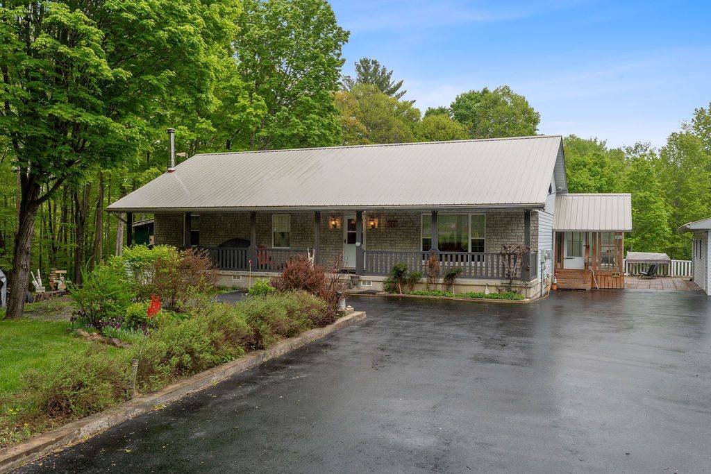 Mcnab/braeside, ON K7V 3Z4,1179 Calabogie RD