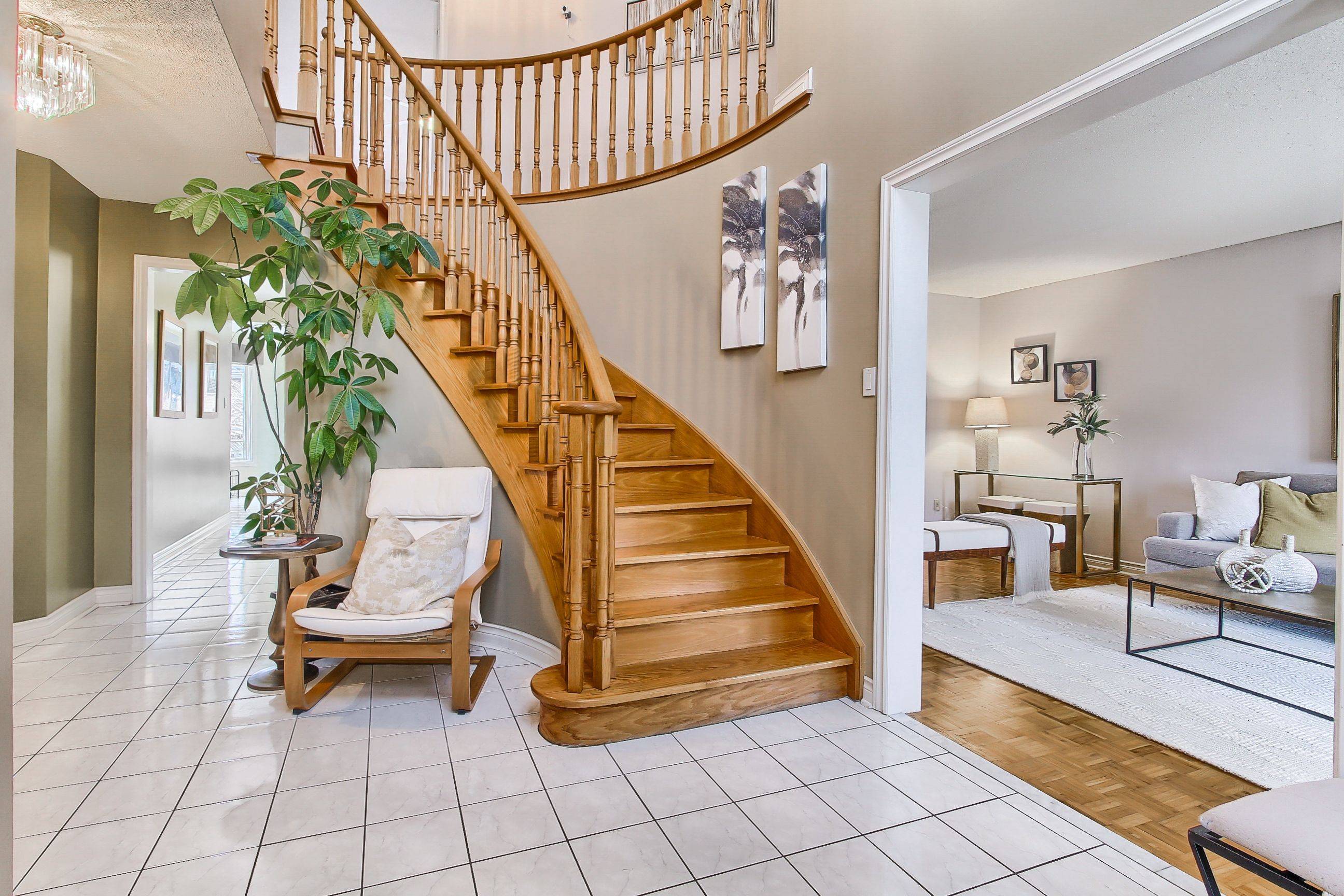 Newmarket, ON L3X 1V8,611 Gagnon PL