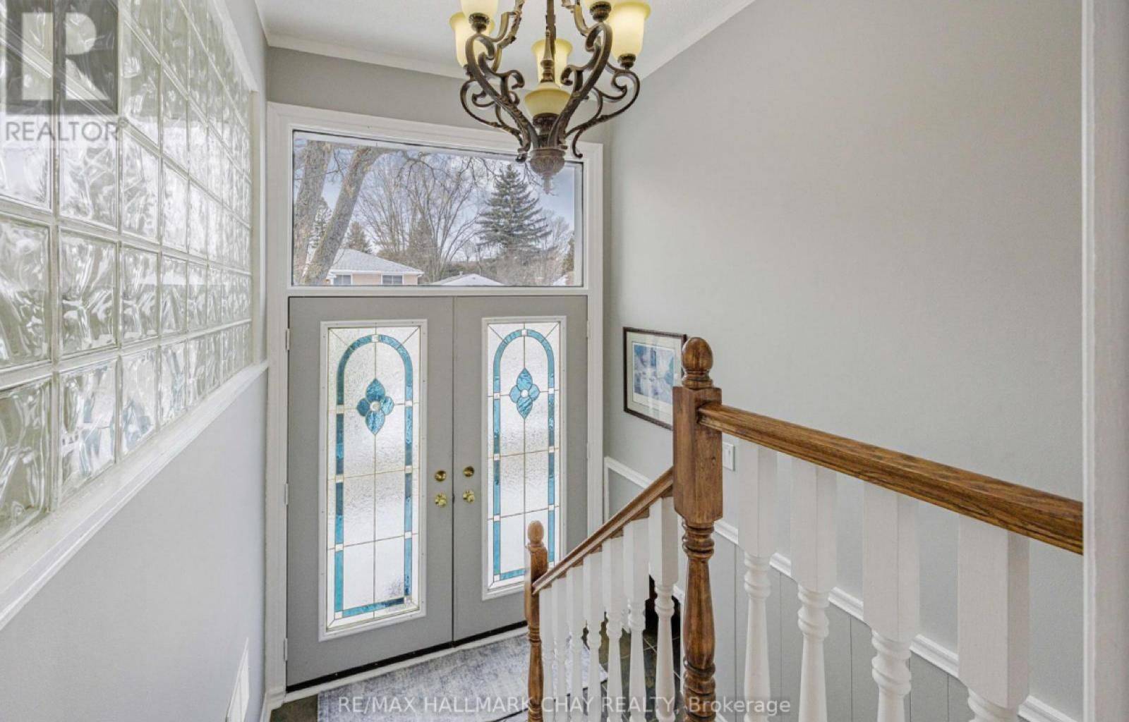 Aurora, ON L4G 3E7,37 Foreht CRES #Basement unit