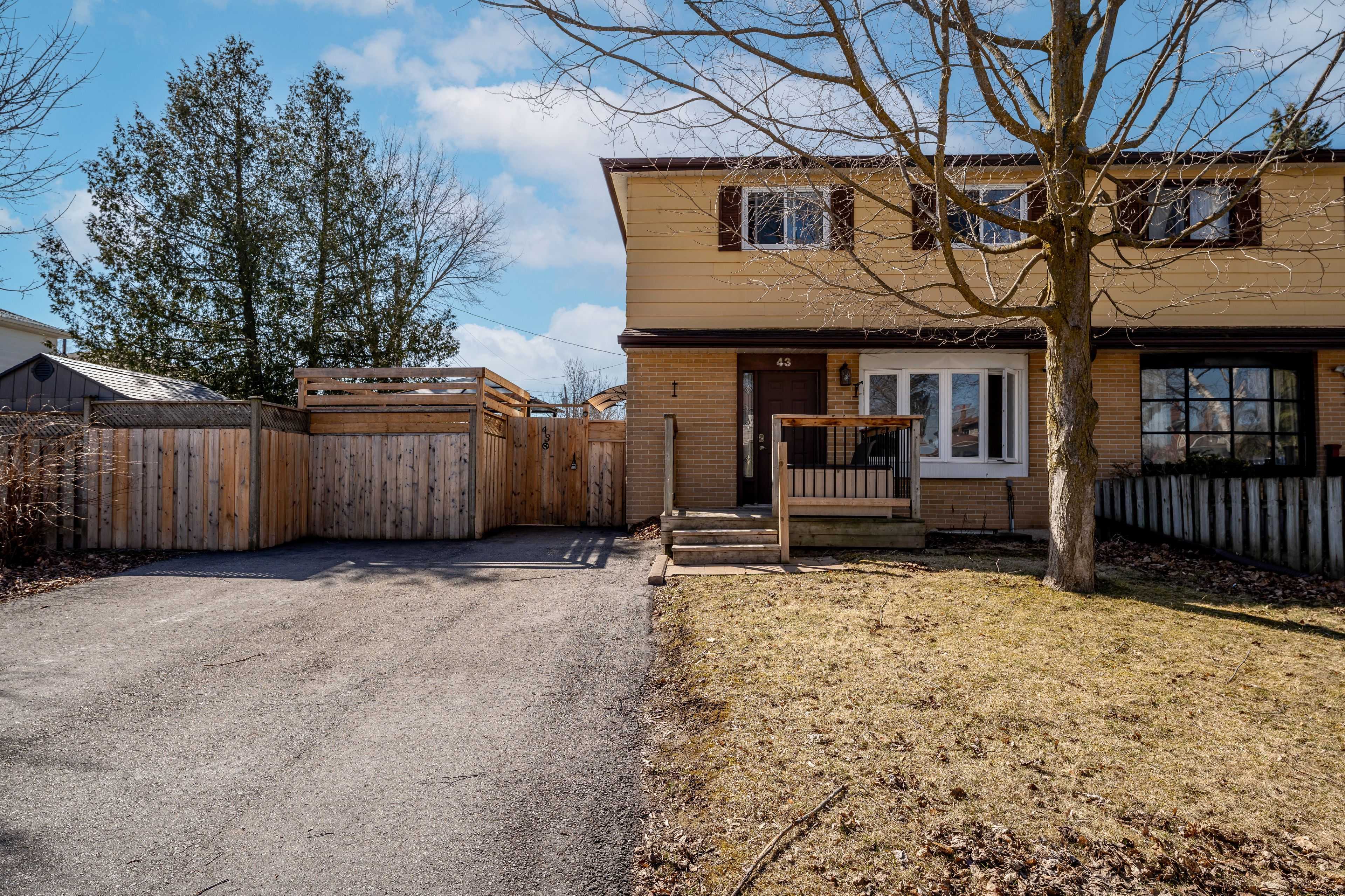 New Tecumseth, ON L0G 1W0,43 Adeline AVE