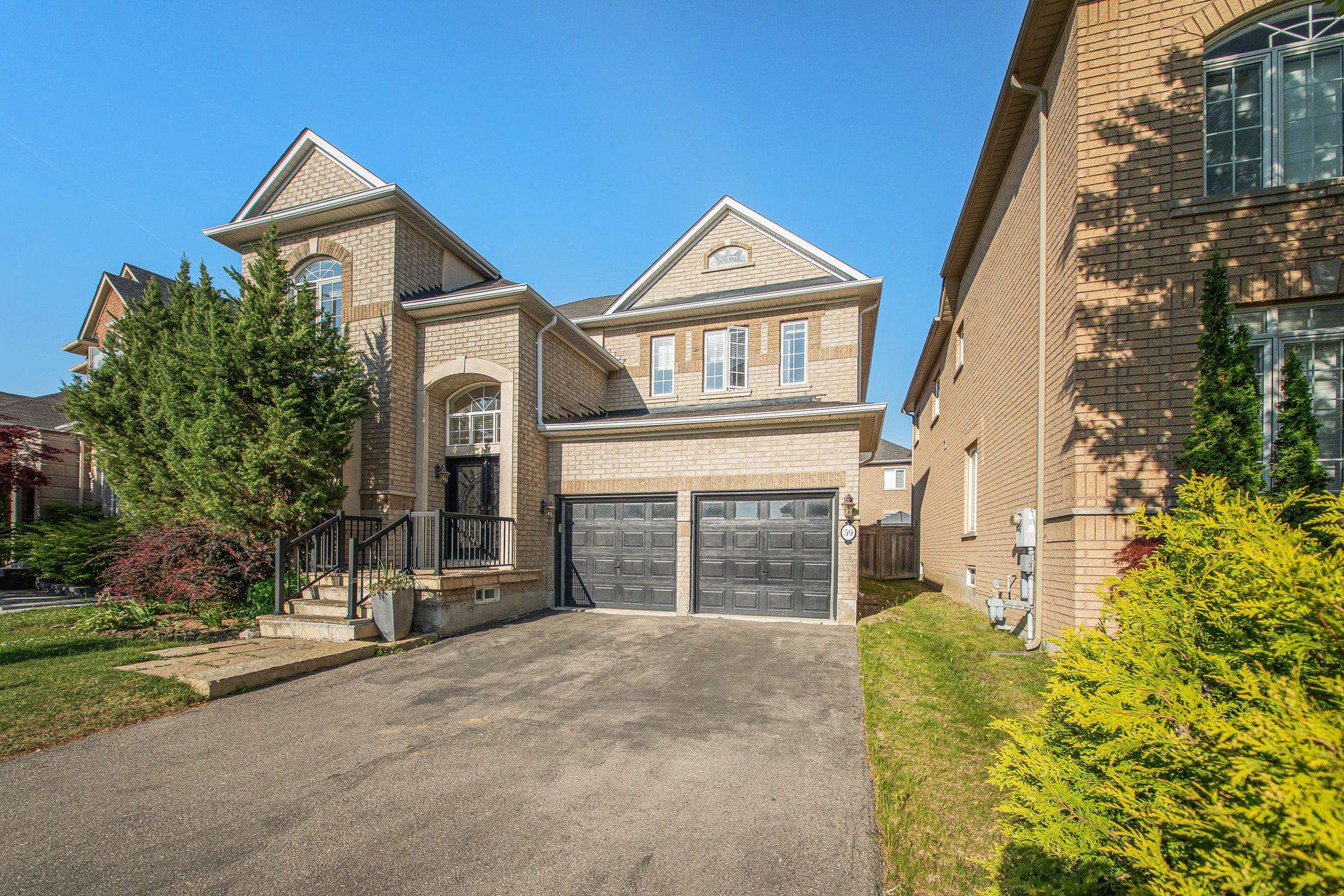 Vaughan, ON L4H 3K7,59 Rossi DR