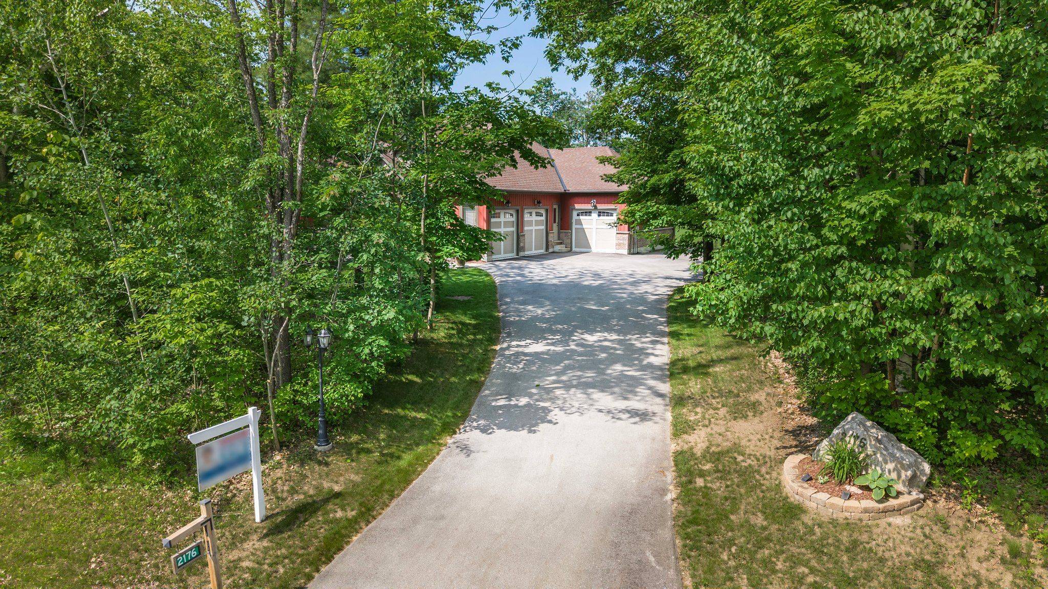 Severn, ON L3V 0C2,2176 Elana DR