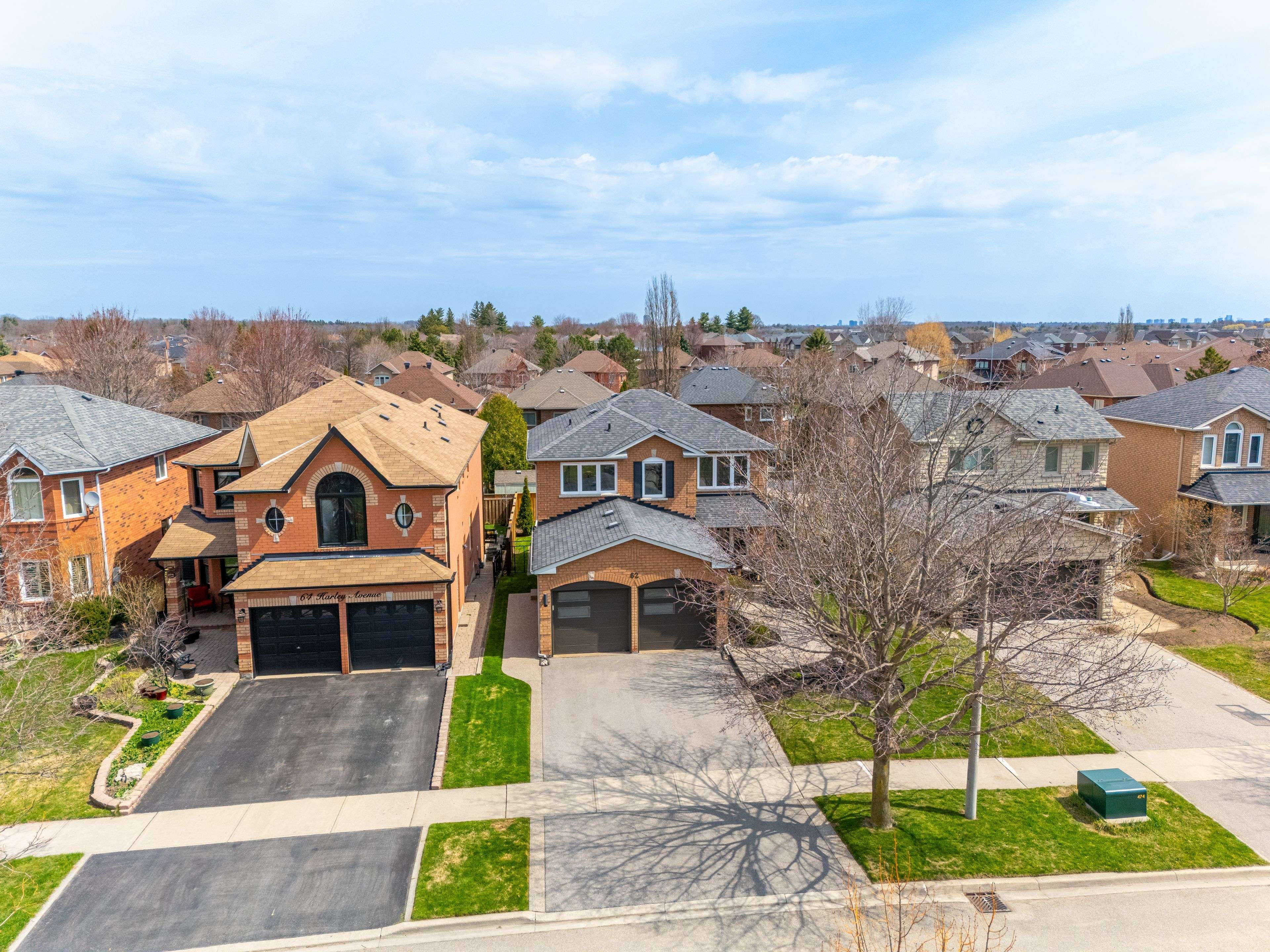 Halton Hills, ON L7G 5R9,62 Harley AVE