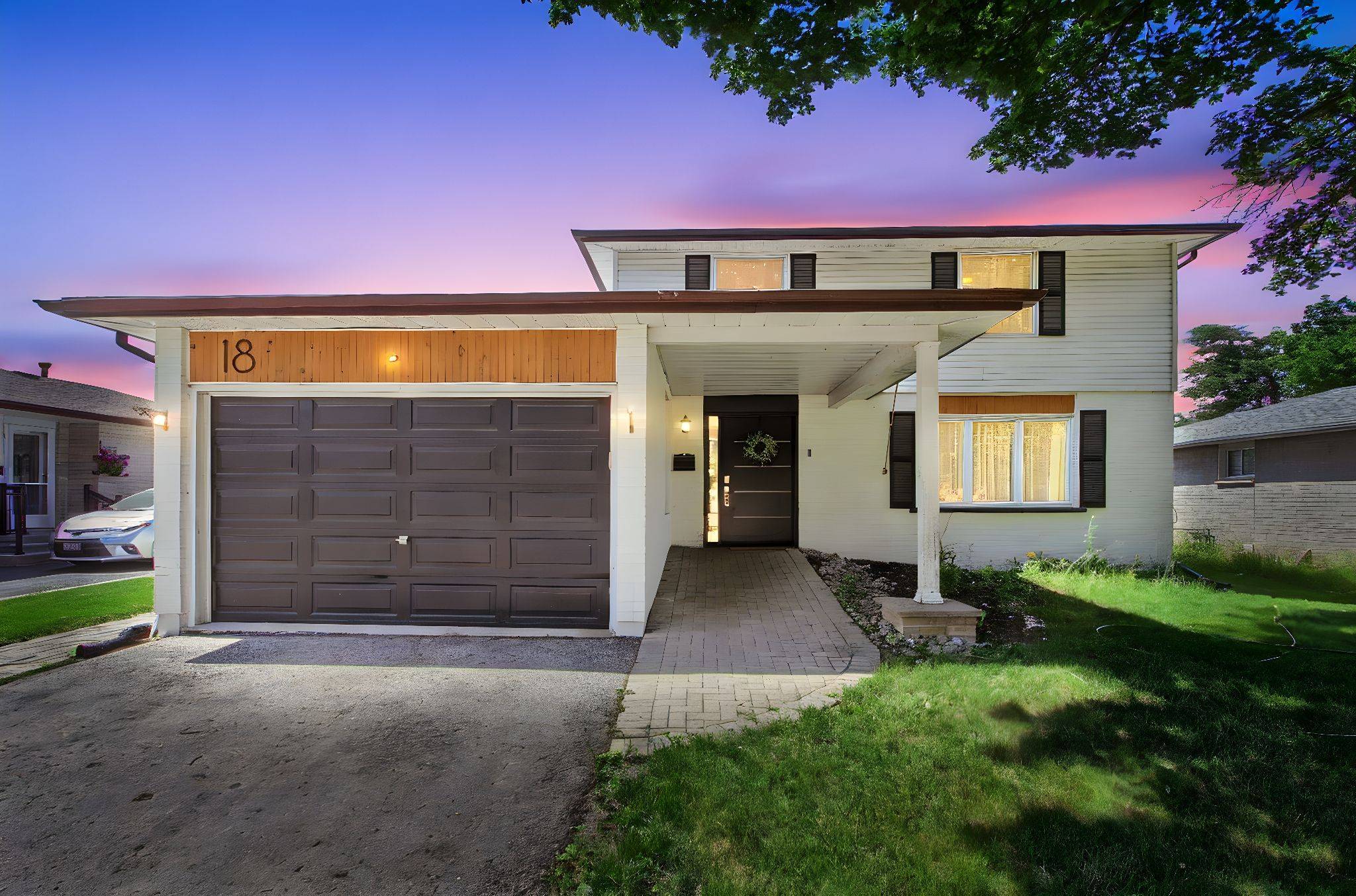 Brampton, ON L6V 2C3,18 Barkwood CT
