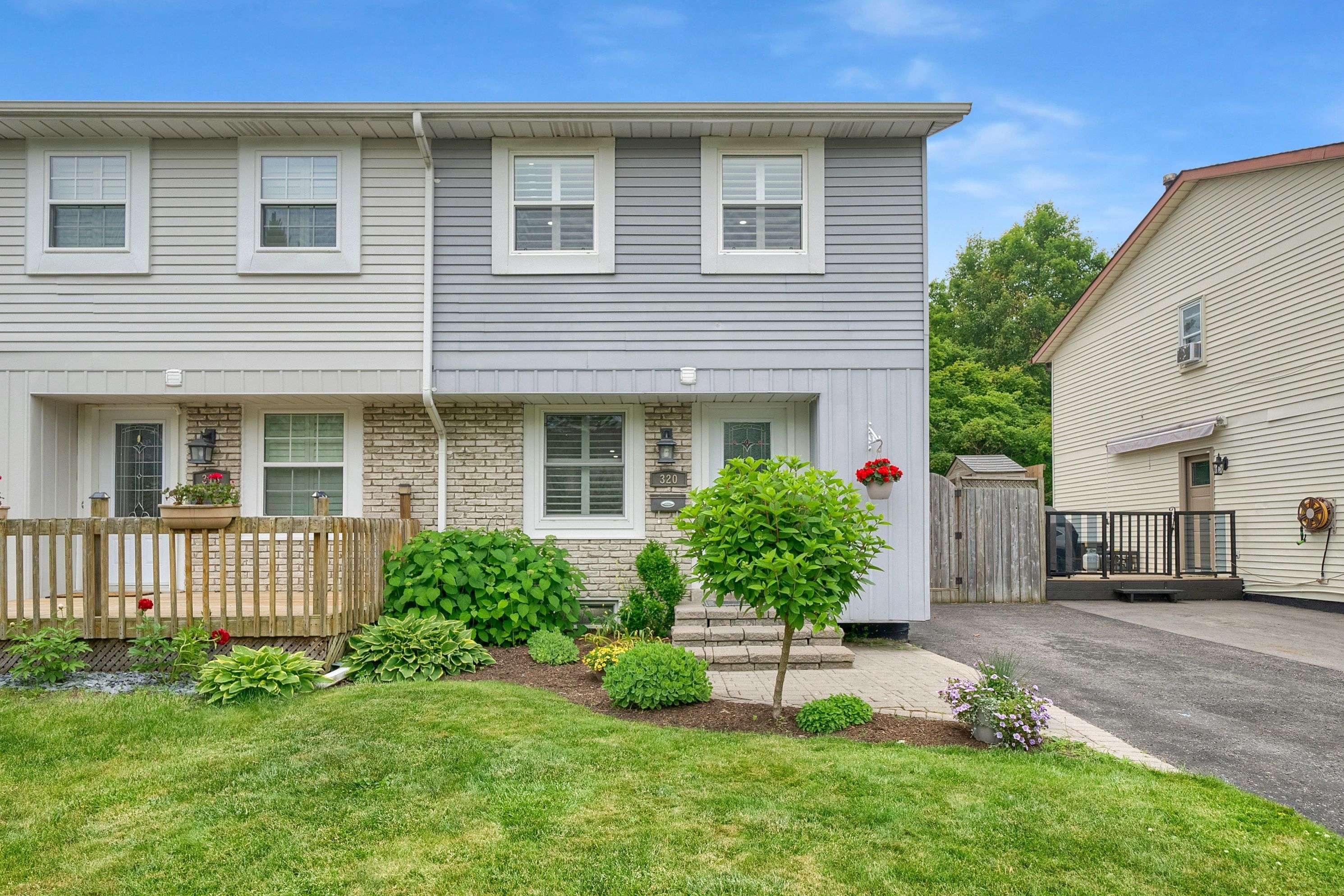 Oshawa, ON L1J 6V1,320 Homestead DR