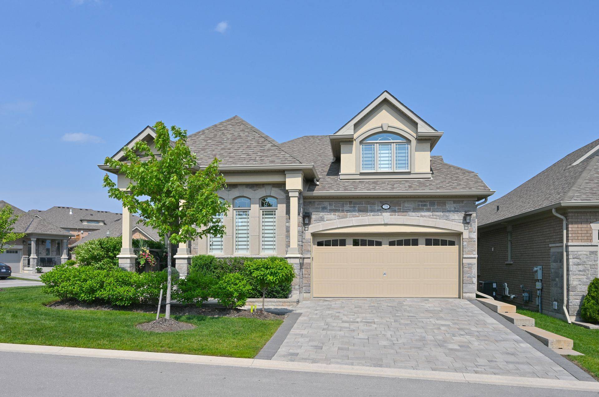 New Tecumseth, ON L9R 0S8,79 Summerhill DR