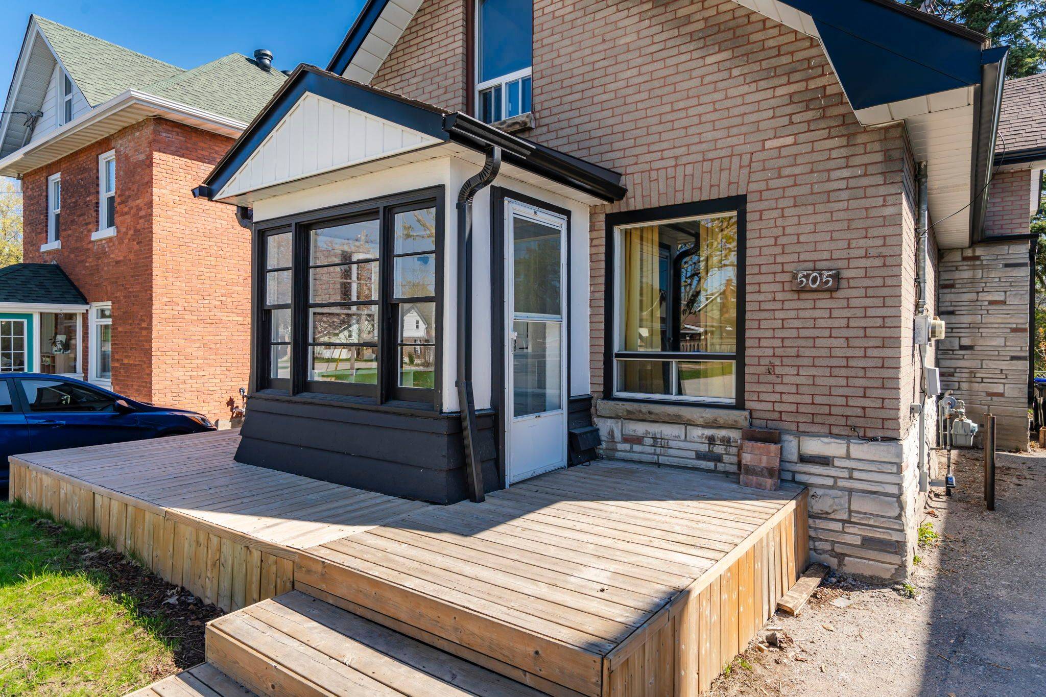 Midland, ON L4R 3J7,505 Wellington ST