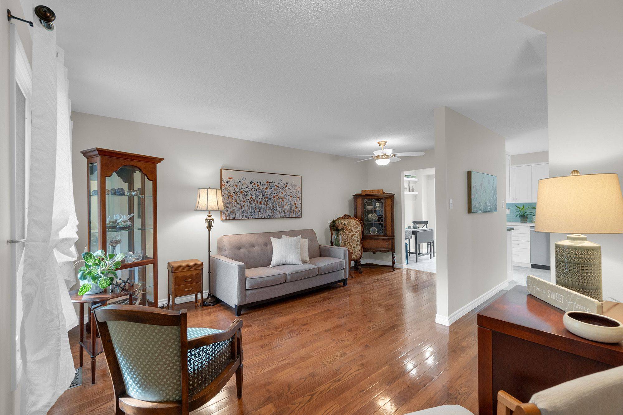 Brampton, ON L6Z 1J6,64 Maplehurst SQ
