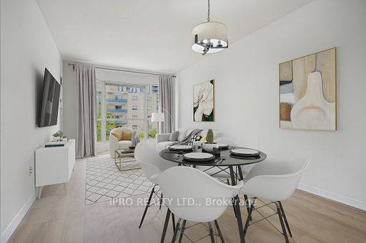 Oakville, ON L6L 6L9,2511 Lakeshore RD W #606