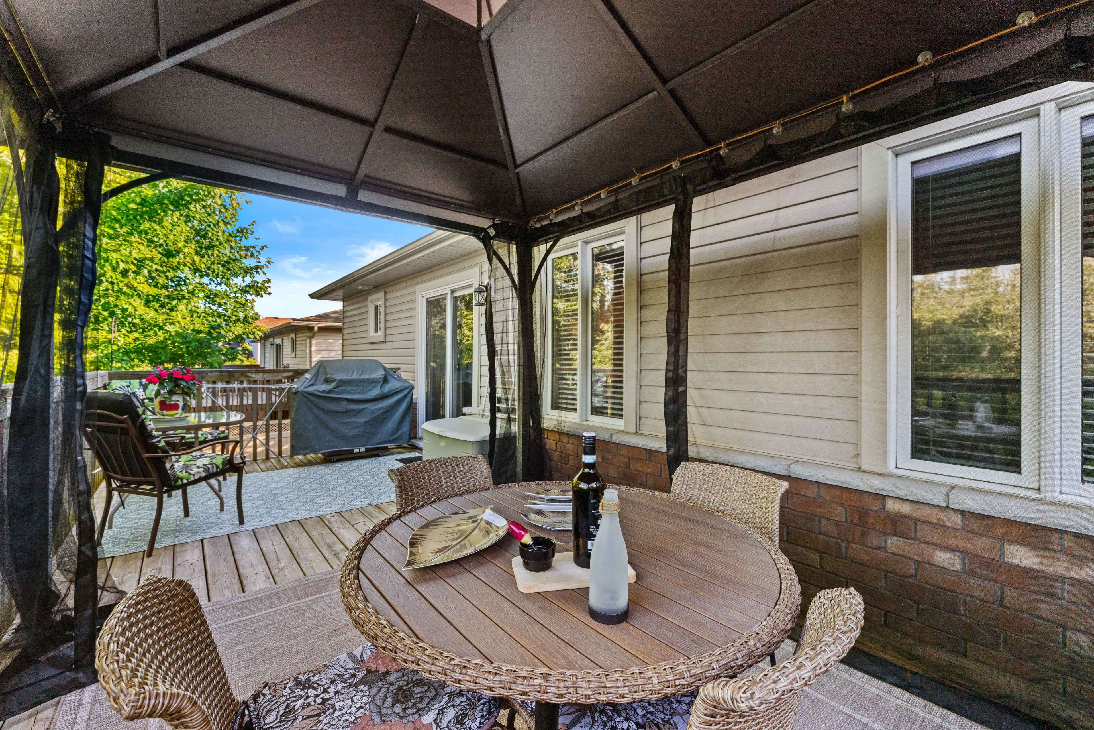 Peterborough West, ON K9J 8R7,909 Wentworth ST #15