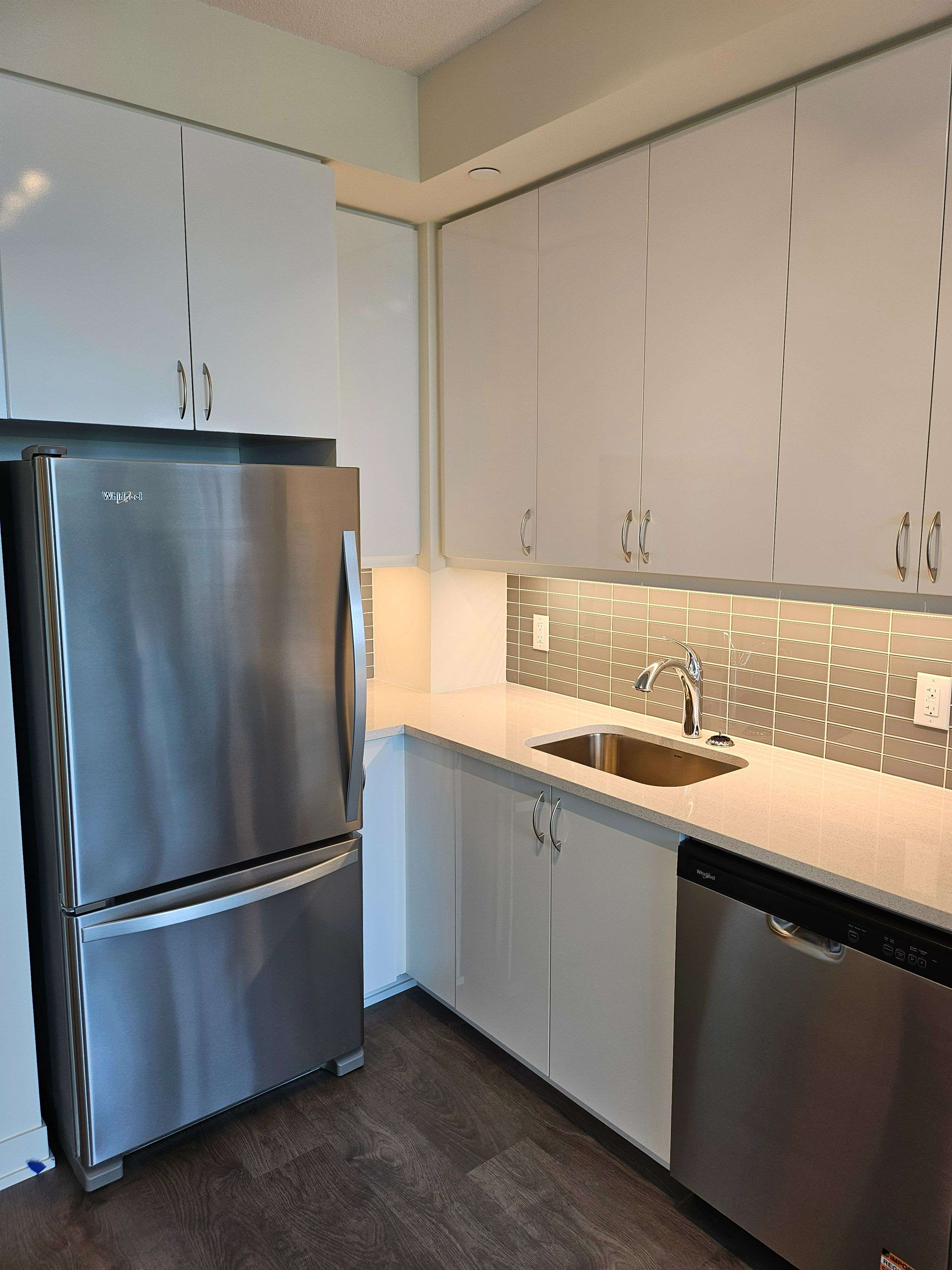 Toronto W06, ON M8V 0G9,38 Annie Craig DR #5001