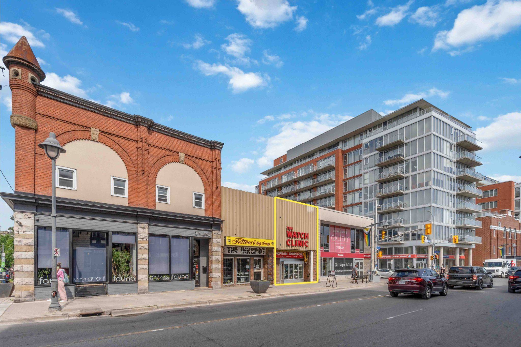 Ottawa Centre, ON K2P 1Y7,431 Bank ST