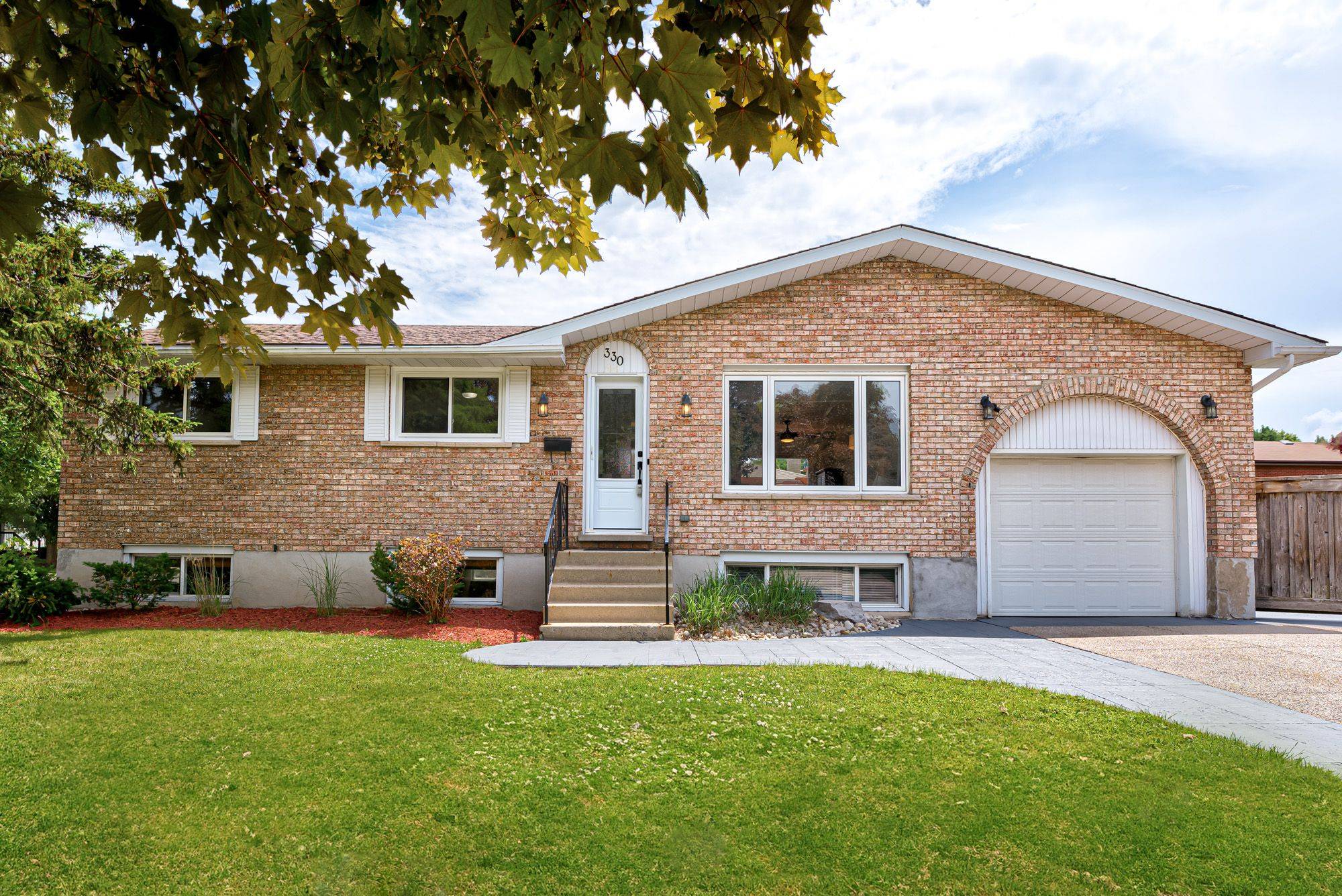 Waterloo, ON N2L 4X8,330 Martindale CRES
