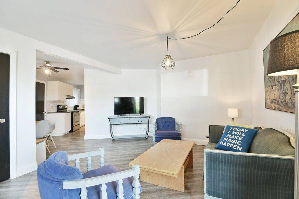 Vanier And Kingsview Park, ON K1L 7P3,270 Michel CIR #A