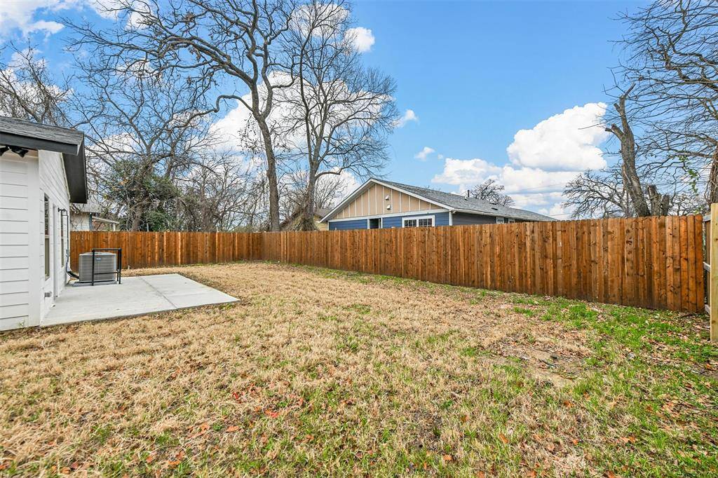 Dallas, TX 75216,4712 Burma Road