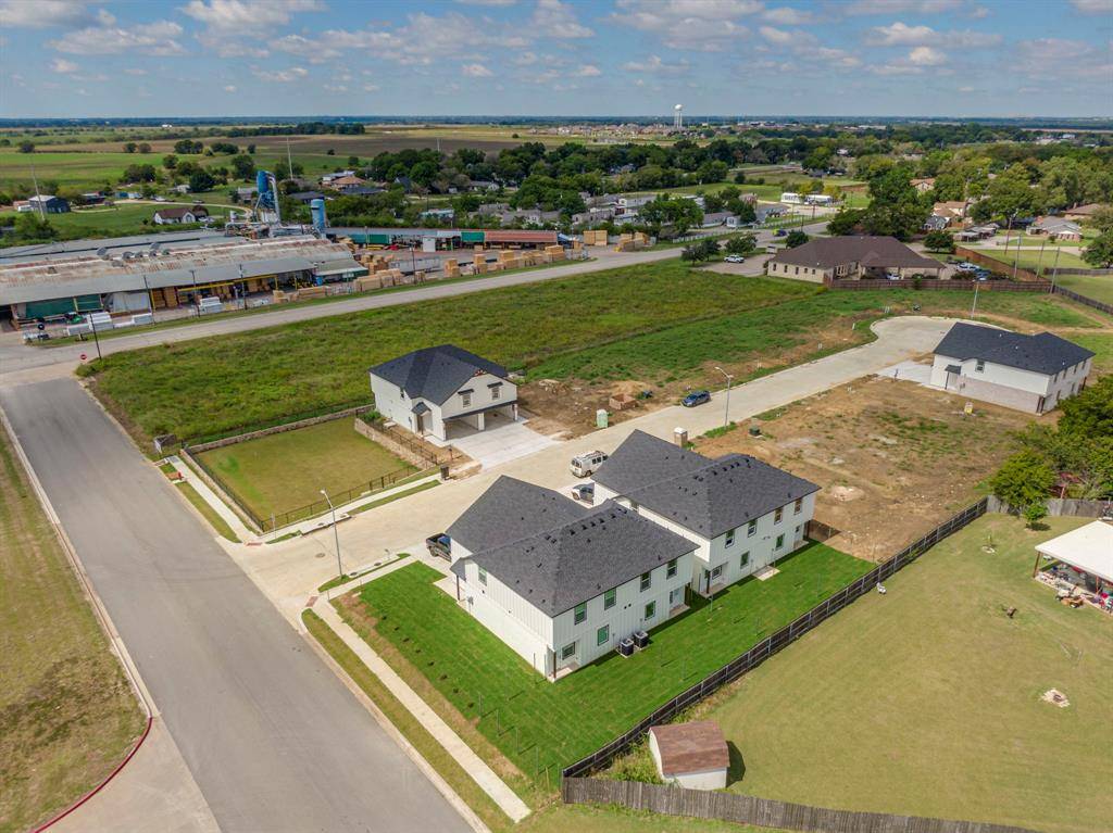 Grandview, TX 76050,916 Cooksey Court #A