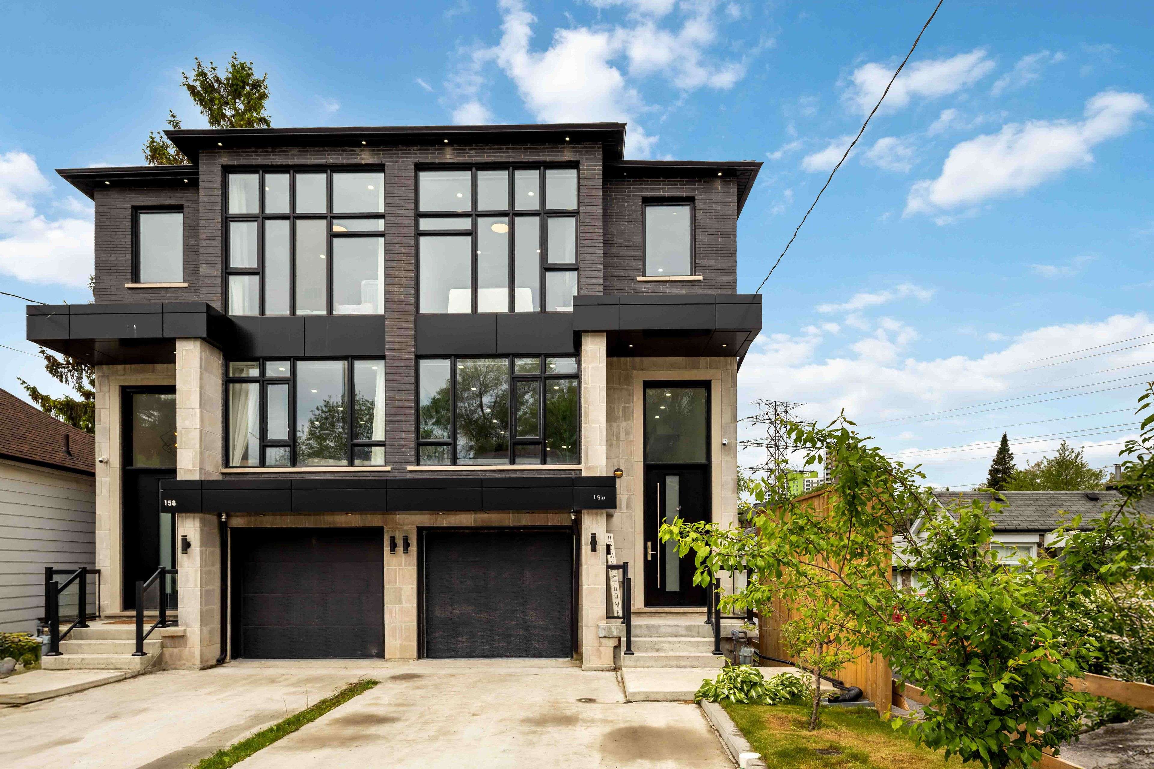 Toronto E06, ON M1L 3P2,160 Byng AVE