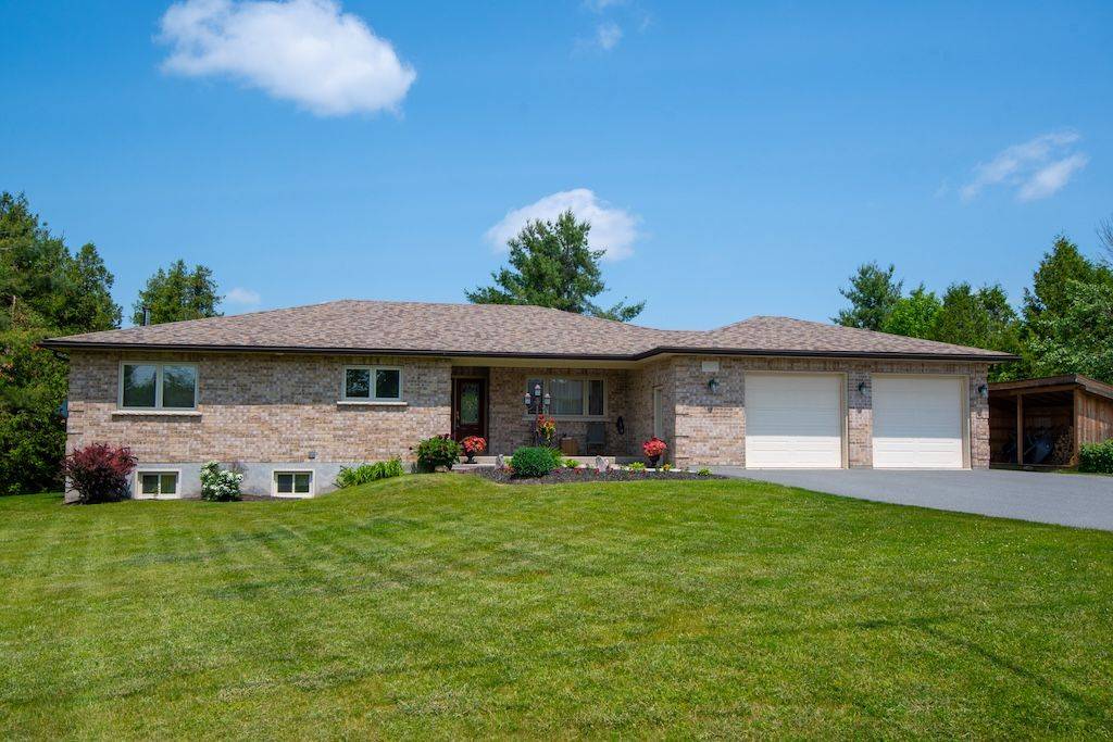 Selwyn, ON K0L 2H0,1744 Barton DR