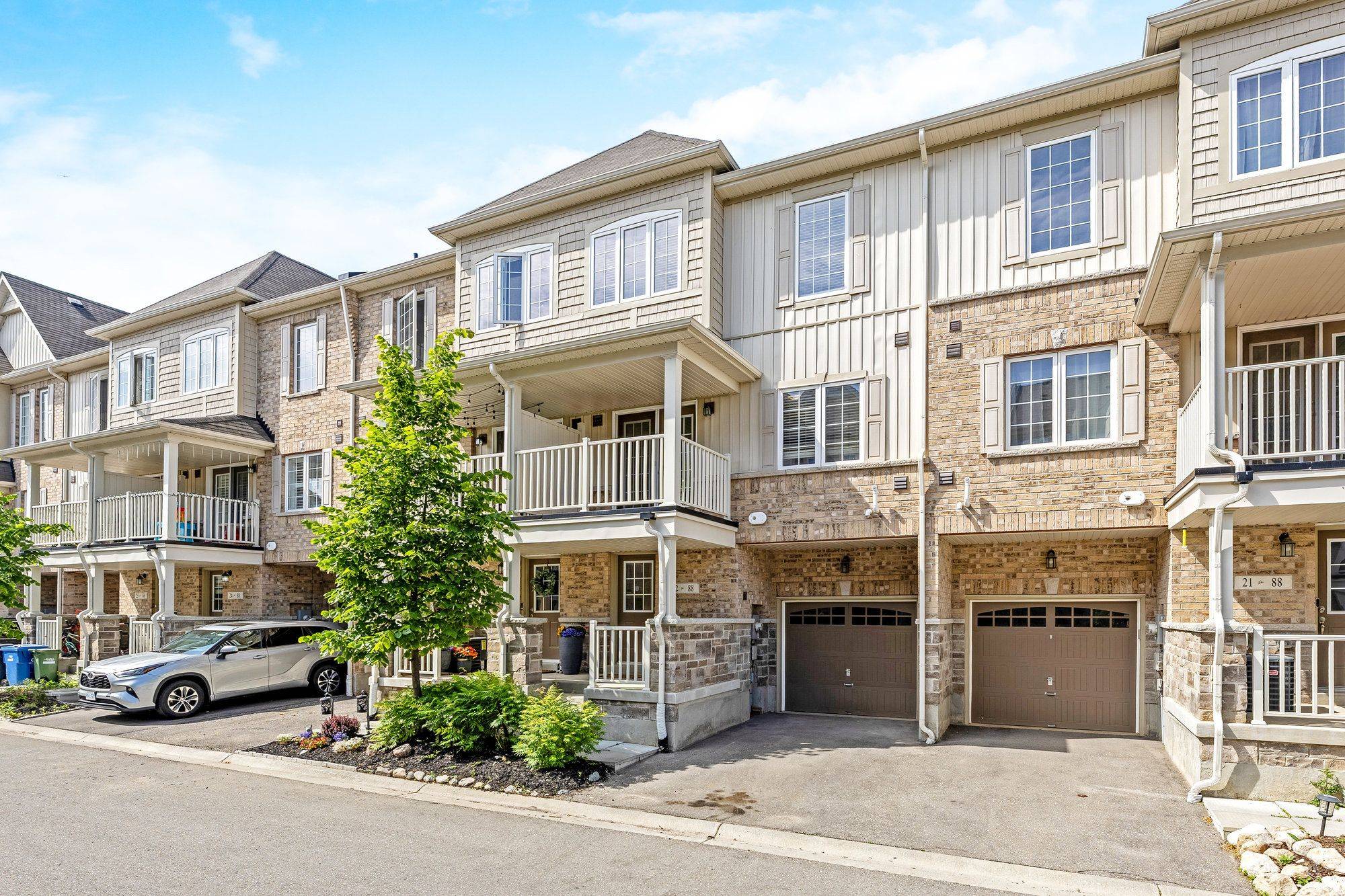 Guelph, ON N1L 0A9,88 Decorso DR #22