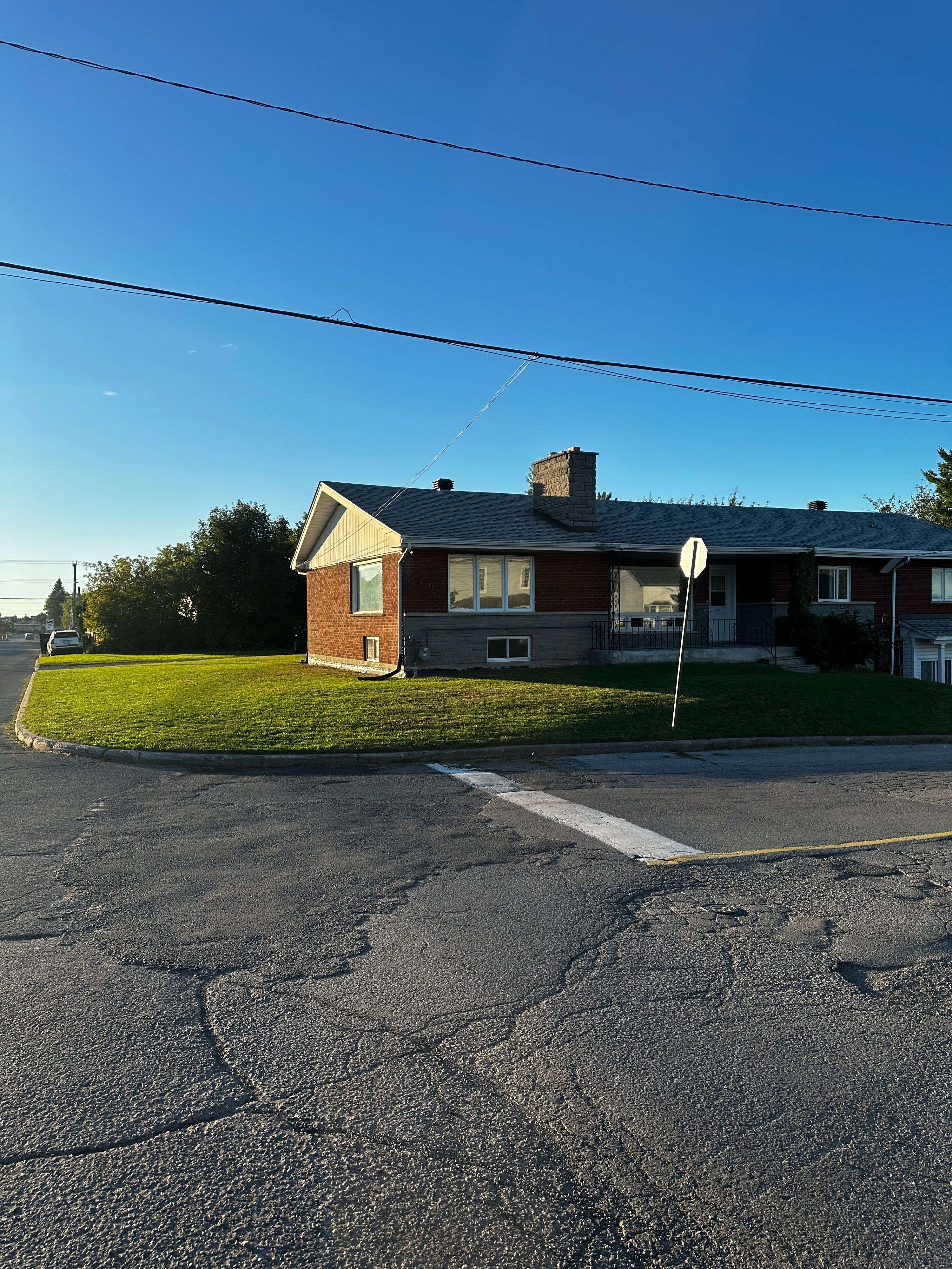 Hawkesbury, ON K6A 2C4,540 Champlain ST