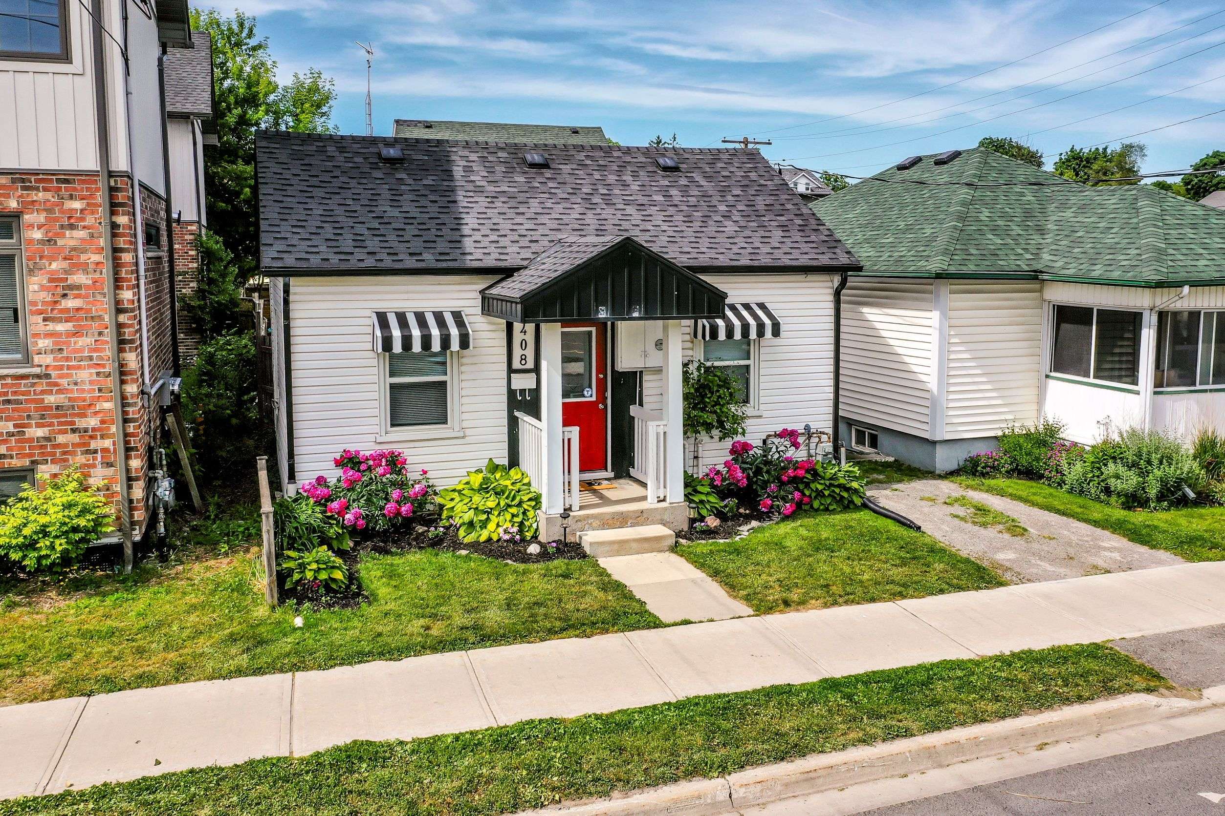 Peterborough Central, ON K9H 2X6,408 Mcdonnel ST