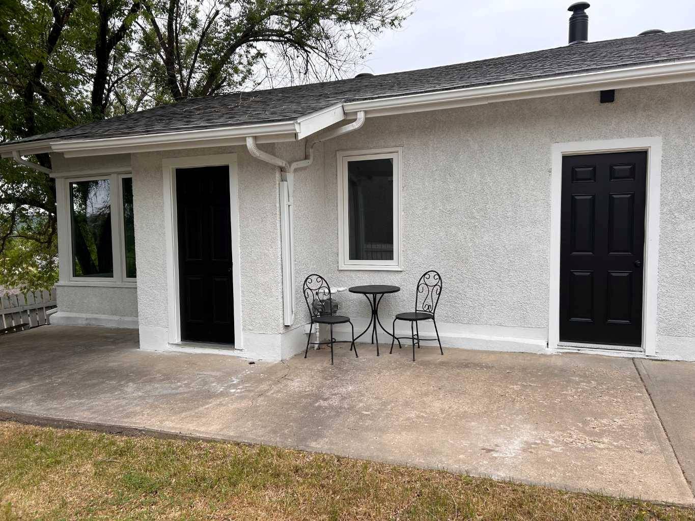Peace River, AB T8S 1L5,10826 103A ST