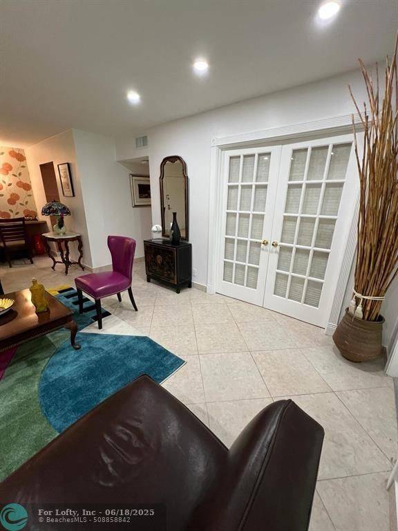 Wilton Manors, FL 33305,Address not disclosed