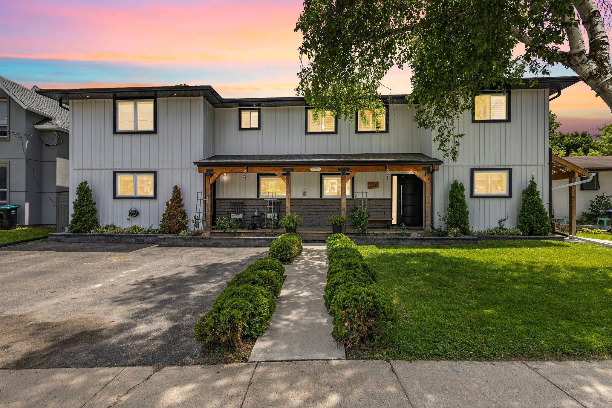 New Tecumseth, ON L9R 1E3,143 Albert ST W