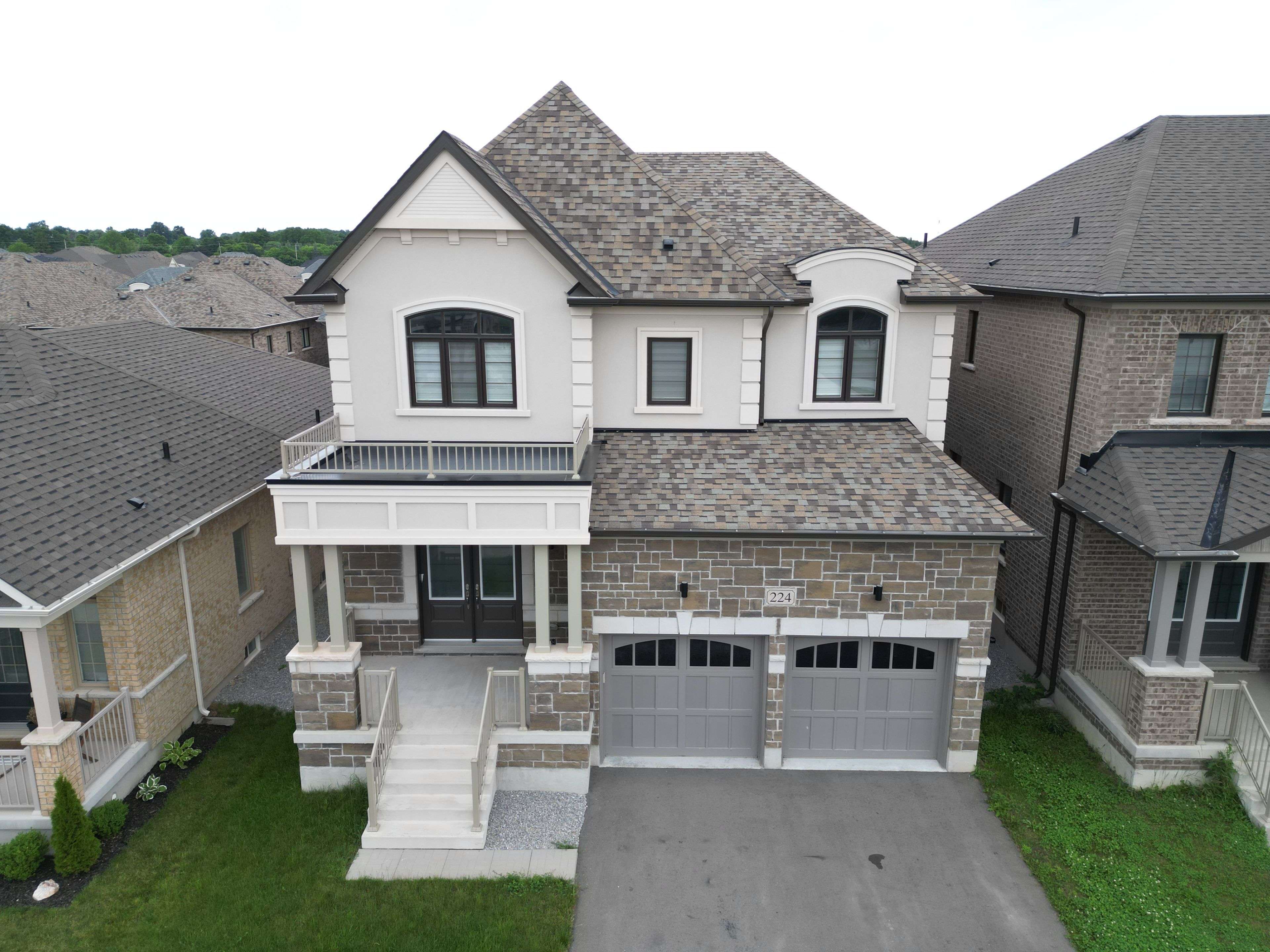 Georgina, ON L4P 0J8,224 Danny Wheeler BLVD