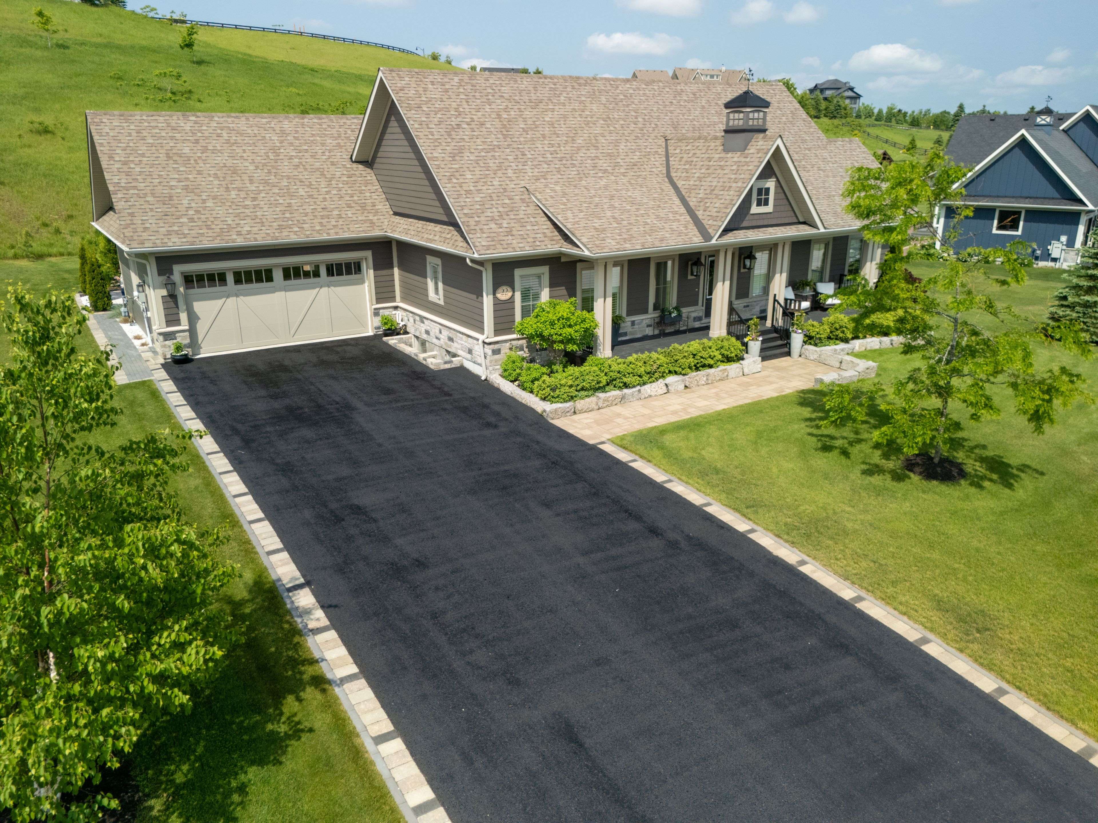 Oro-medonte, ON L0K 1E0,22 thoroughbred DR