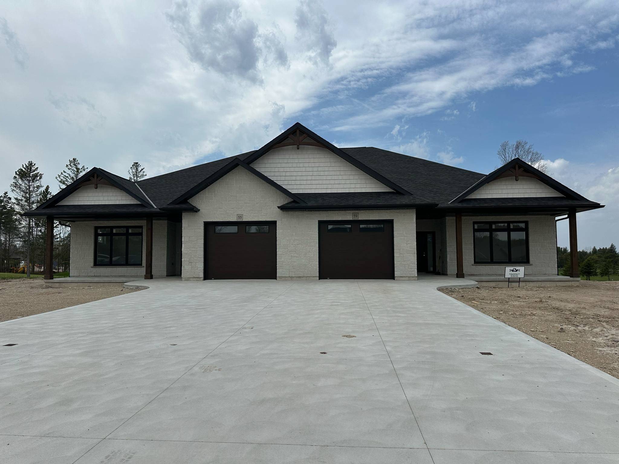 Kincardine, ON N2Z 1G8,59 MERCEDES CRES