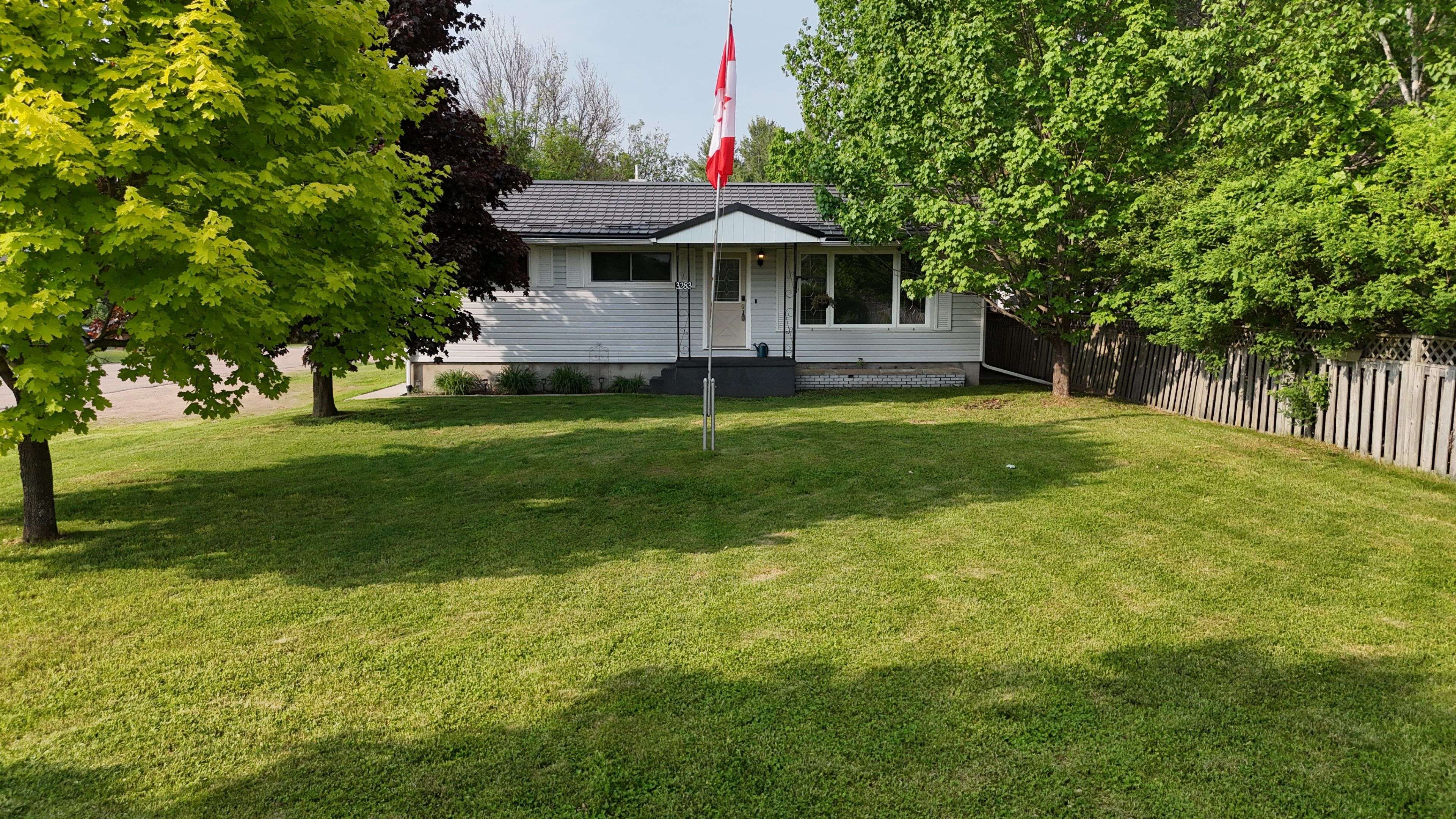 Petawawa, ON K8H 1X8,3283 Petawawa BLVD