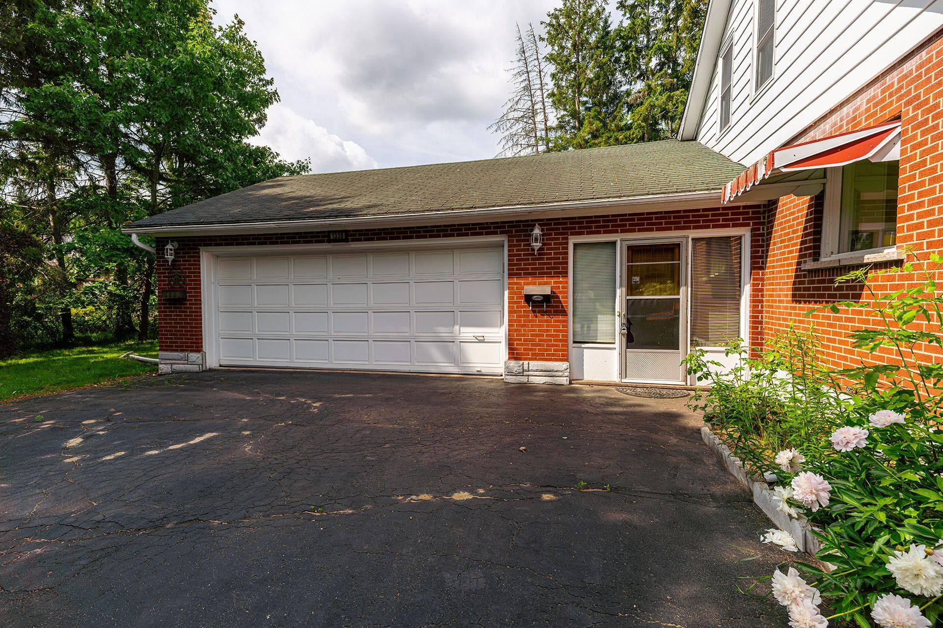 Laurentian Valley, ON K8A 7A1,1330 Blakely CRES