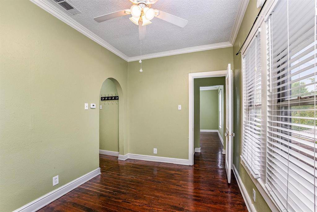 Dallas, TX 75208,210 S Rosemont Avenue #C