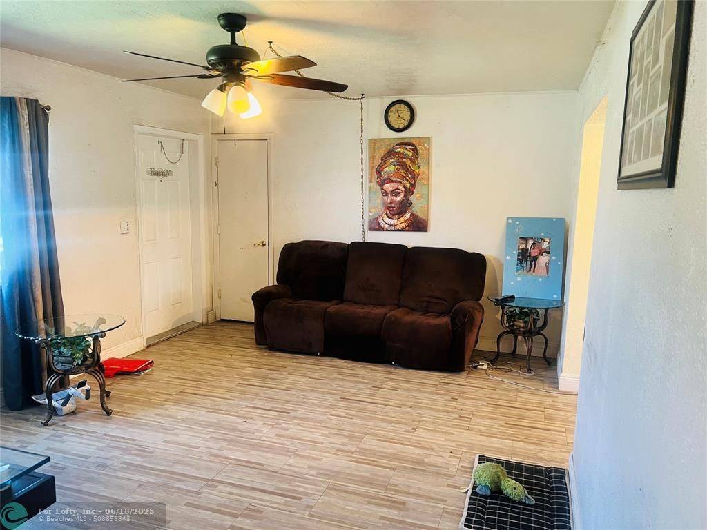Deerfield Beach, FL 33064,[StreetName,UnitNumber,StreetNumber,StreetDirPrefix]