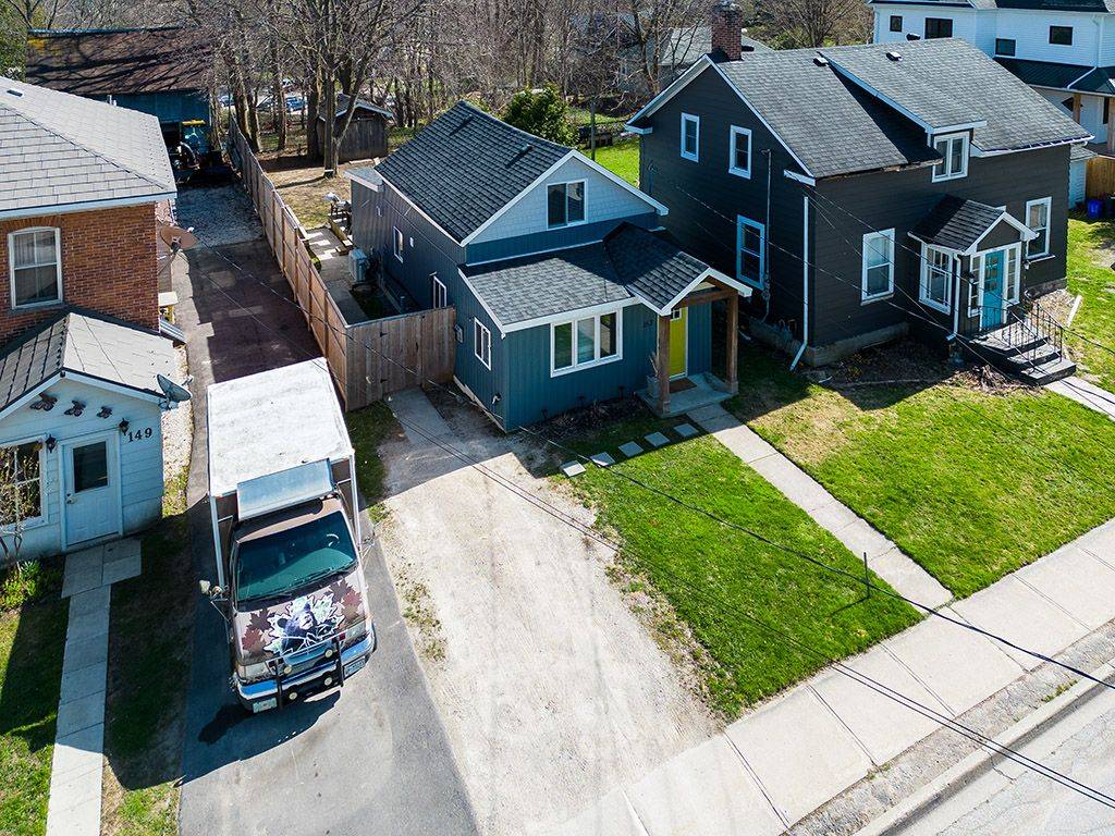 Meaford, ON N4L 1G3,153 Trowbridge ST W