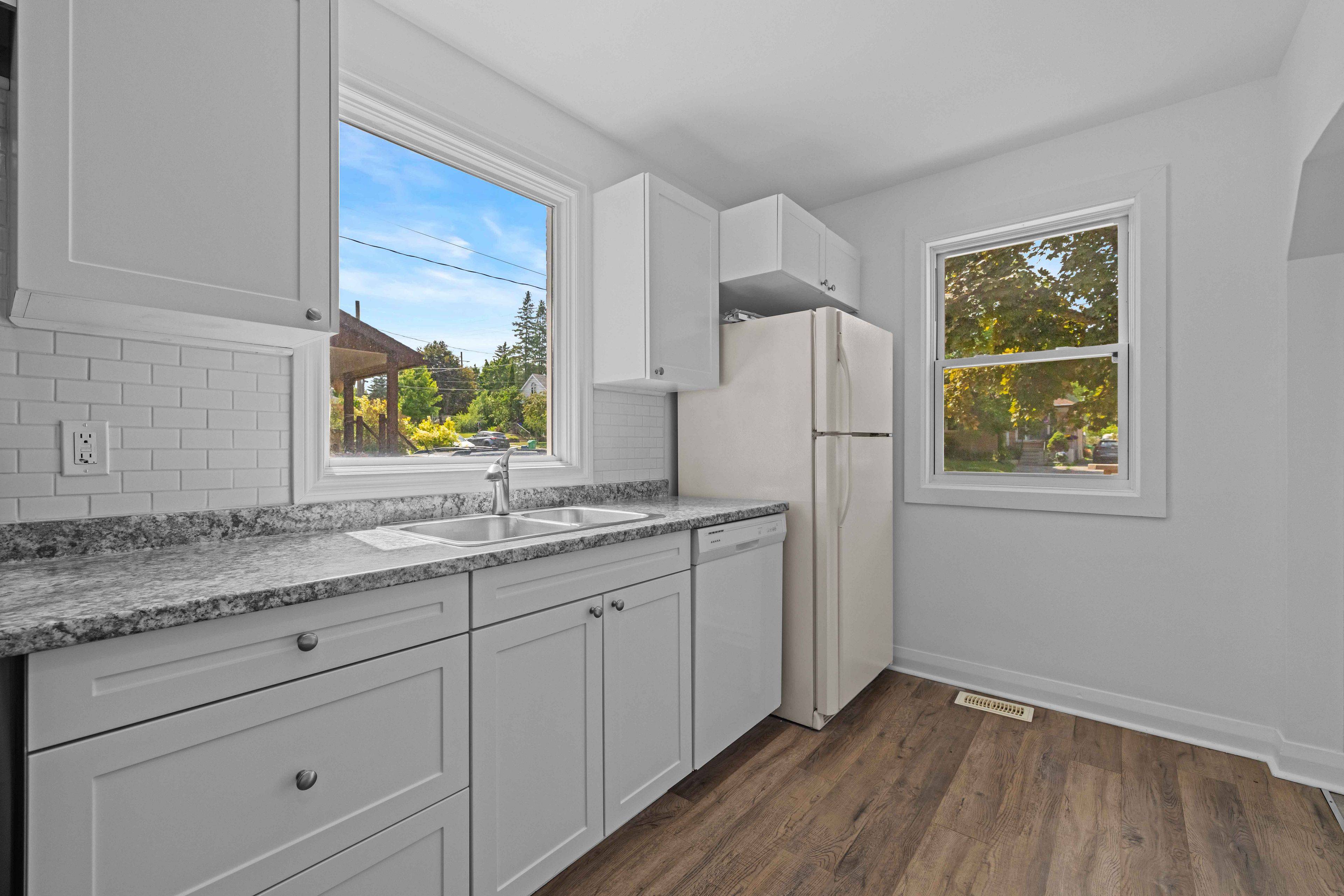 Peterborough North, ON K9H 5B3,185 Dumble AVE
