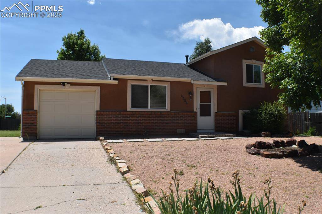 Colorado Springs, CO 80916,4585 Gatewood DR