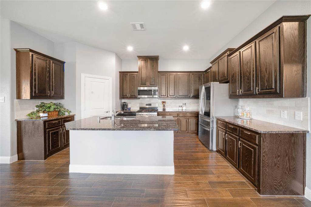 Little Elm, TX 76227,7524 Wispy Willow Lane