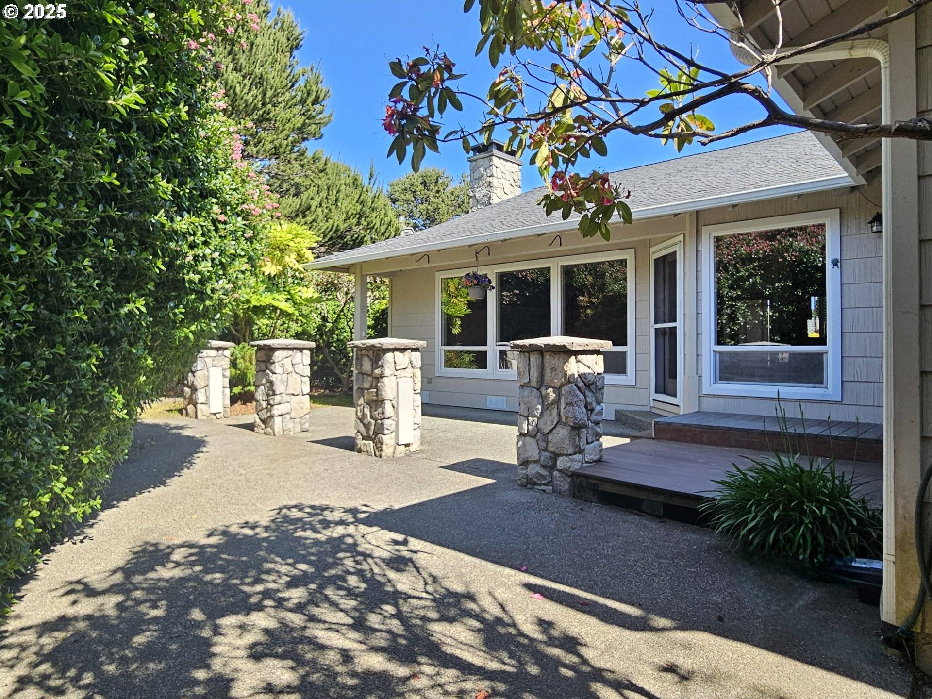 Brookings, OR 97415,17174 OCEAN PARK CT
