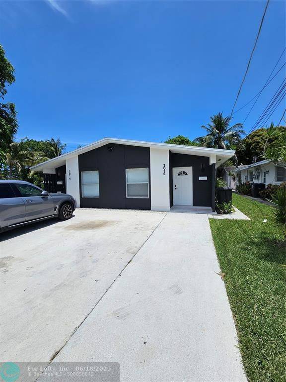 West Palm Beach, FL 33401,2016 Dock St