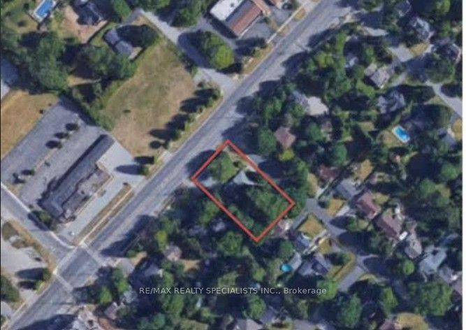 Burlington, ON L7T 2H8,990-992 Birchwood AVE