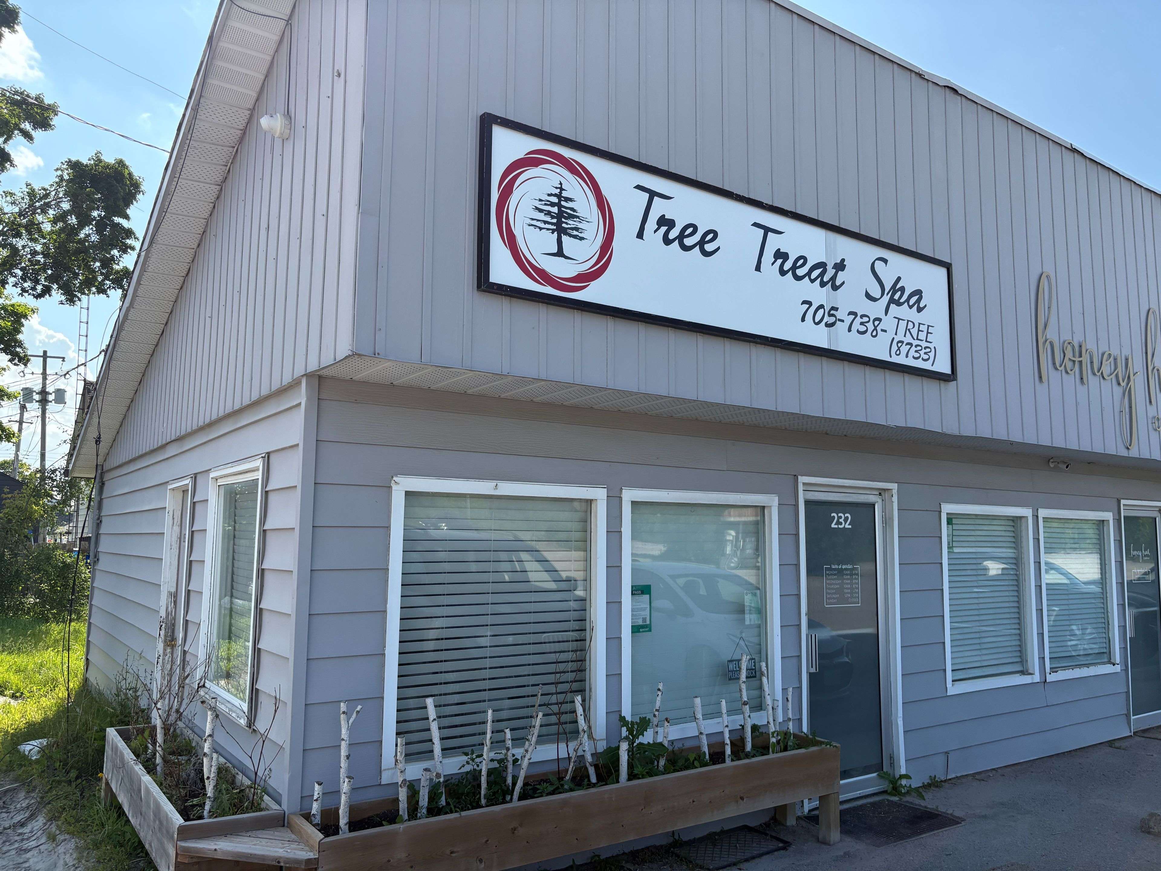 Kawartha Lakes, ON K0M 1A0,232 Main ST #3