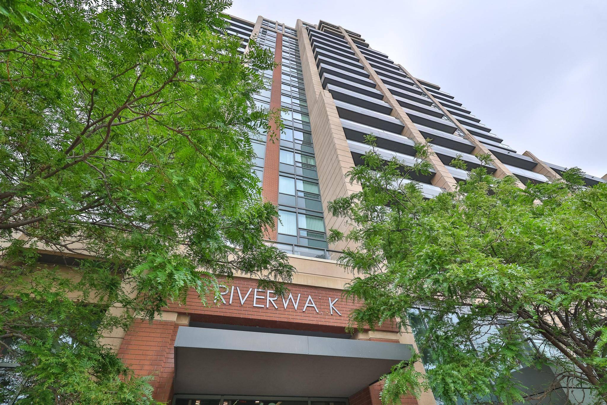 Markham, ON L3R 5M5,18 Uptown DR #1910